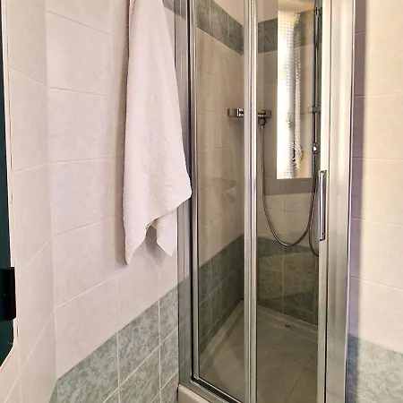 Semesterbostad Danico *