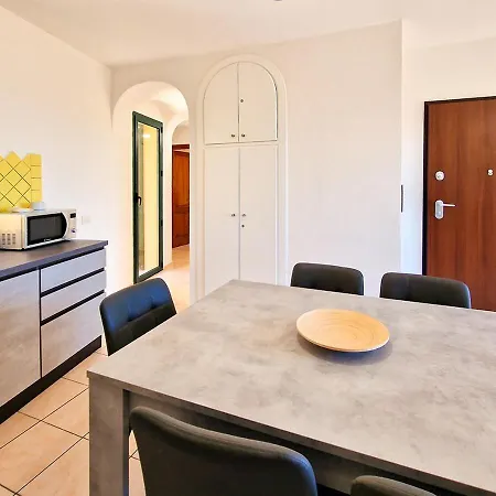 Semesterbostad Danico